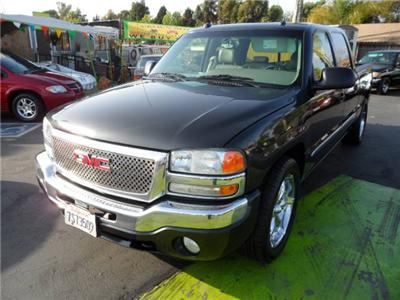 Used GMC Sierra 2005 : $10995
