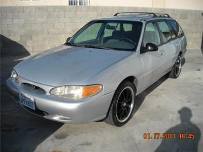 Used Ford Escort 1997 : $2995