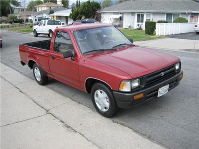 Used Toyota Pickup 1994 : $3950