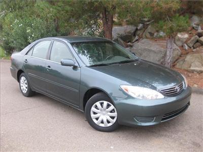 Used Toyota Camry 2005 : $9495