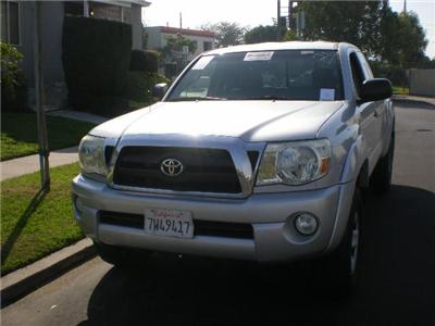 Used Toyota Tacoma 2005 : $10995
