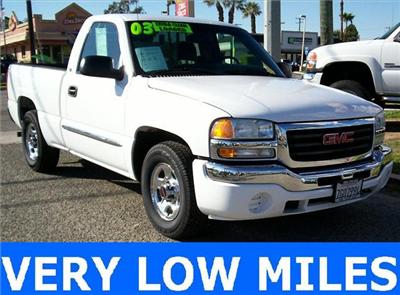 Used GMC Sierra 2003 : $10995