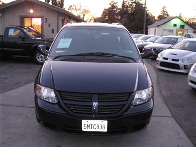 Used Dodge GrandCaravan 2005 : $8999