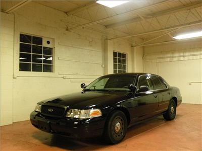 Used Ford CrownVictoria 2005 : $0