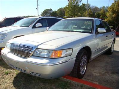 Used Mercury GrandMarquis 2002 : $5500