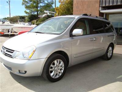 Used Kia Sedona 2006 : $6900