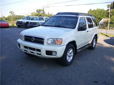 Used Nissan Pathfinder 2003 : $10995