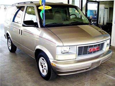 Used GMC Safari 2005 : $8950