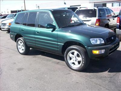 Used Toyota RAV4 2000 : $6995