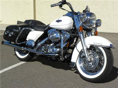 Used Harley Davidson RoadKingClassic 2004 : $12888