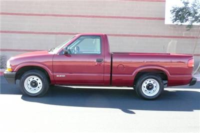 Used Chevrolet S10 2002 : $5895