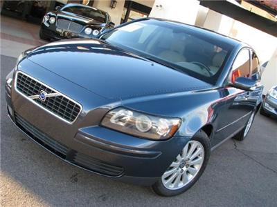 Used Volvo S40 2005 : $10900