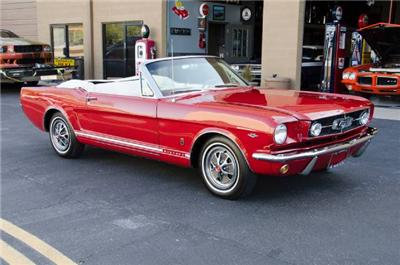 Used FORD MUSTANG 1965 : $25900
