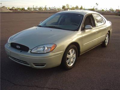 Used Ford Taurus 2006 : $5900