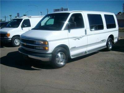 Used Chevrolet Express 2002 : $6900