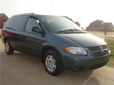Used Dodge GrandCaravan 2005 : $5900