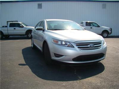 Used Ford Taurus 2010 : $27600