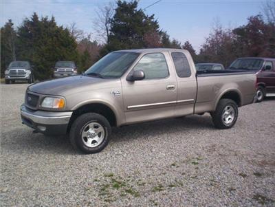 Used Ford F150 2003 : $9900