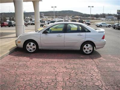 Used Ford Focus 2005 : $6999