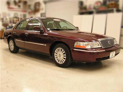 Used Mercury GrandMarquis 2005 : $10968