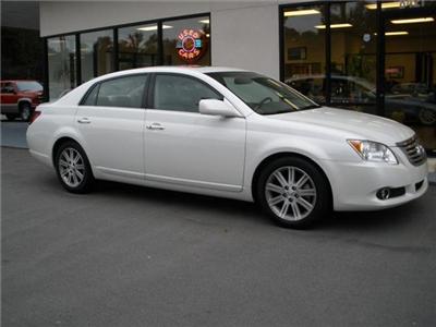 Used Toyota Avalon 2008 : $29900