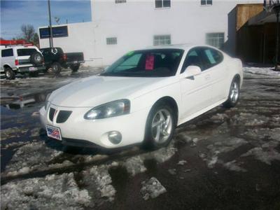 Used Pontiac GrandPrix 2004 : $7900