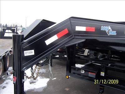 New Load Trail 14DumpGooseneck 2011 : $8490