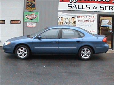 Used Ford Taurus 2003 : $0