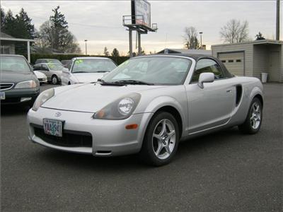 Used Toyota MR2Spyder 2001 : $7995