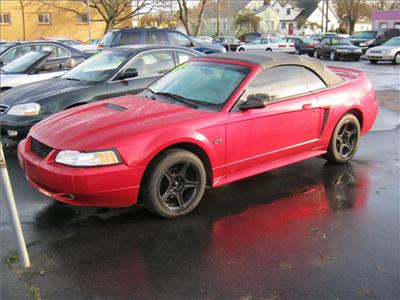 Used Ford Mustang 2000 : $6995