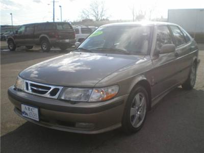 Used Saab 93 2002 : $4400