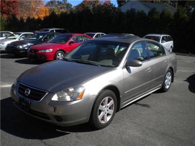 Used Nissan Altima 2003 : $8950