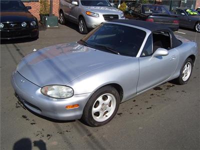 Used Mazda MX5Miata 1999 : $6995