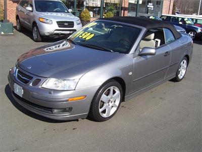 Used Saab 93 2004 : $11500