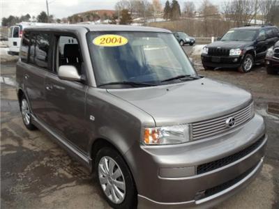 Used Scion xB 2004 : $8980