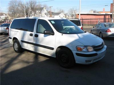 Used Chevrolet Venture 2004 : $4850