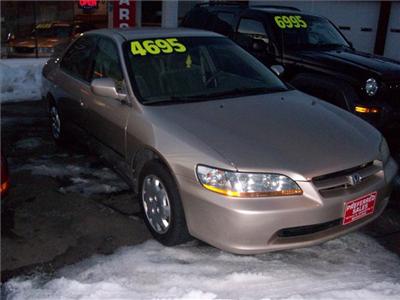 Used Honda Accord 2000 : $4195