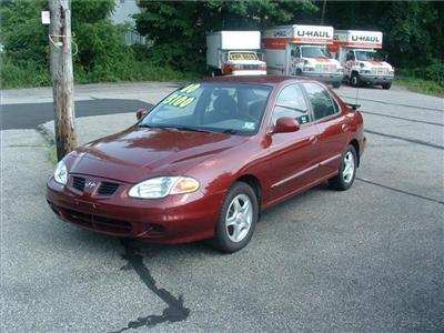 Used Hyundai Elantra 2000 : $1288