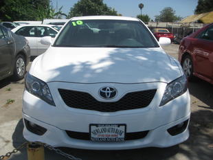 used Toyota Camry SE 2010 : $17900