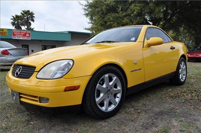 Used Mercedes-Benz SLKClass 2000 : $9995