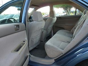 used Toyota Camry 2004 : $9995