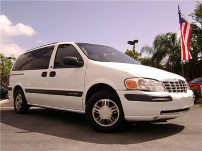 Used Chevrolet Venture 1999 : $2975