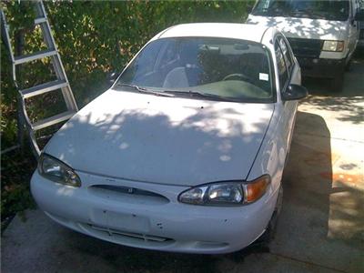 Used Ford Escort 1999 : $3575