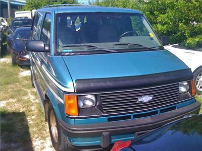 Used Chevrolet Astro 1993 : $3150