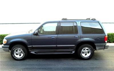 Used Ford Explorer 1999 : $4995