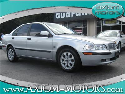 Used Volvo S40 2001 : $5995