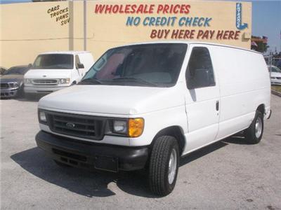 Used Ford Econoline 2004 : $4990