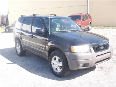 Used Ford Escape 2002 : $5490
