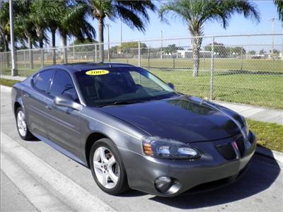 Used Pontiac GrandPrix 2005 : $6900