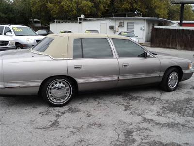 Used Cadillac Deville 1999 : $2650